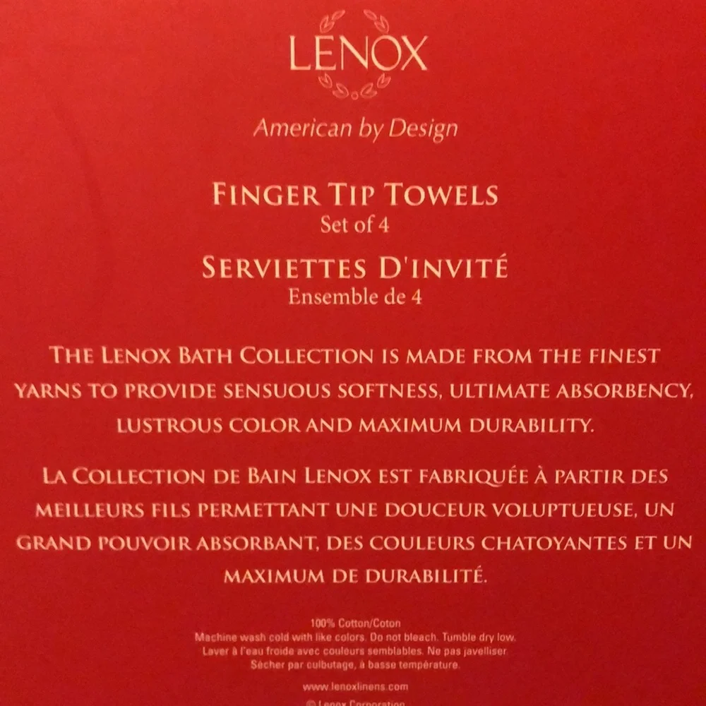 Lenox Holiday Fingertip Towels